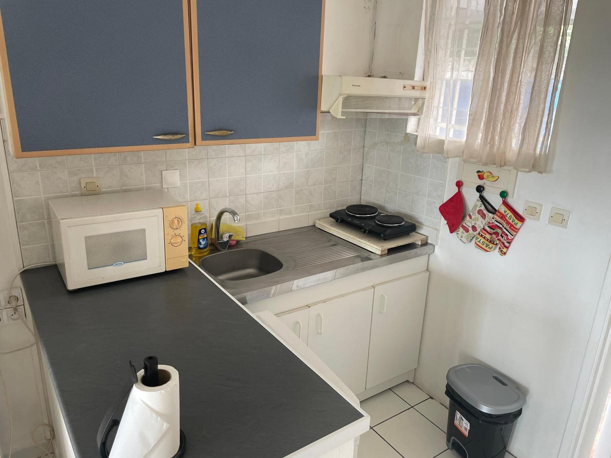 Studio 40M2 Saint Gilles Les Bains Exteriör bild